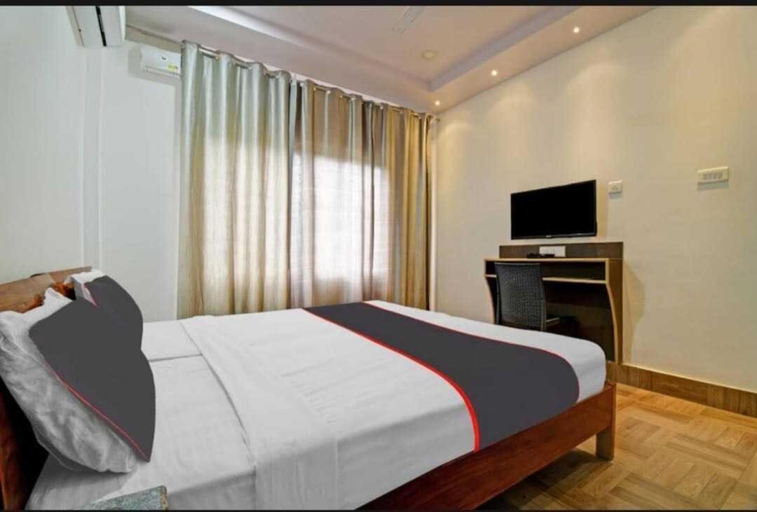 Collection O Megha Resort Jorhat Ngoại thất bức ảnh