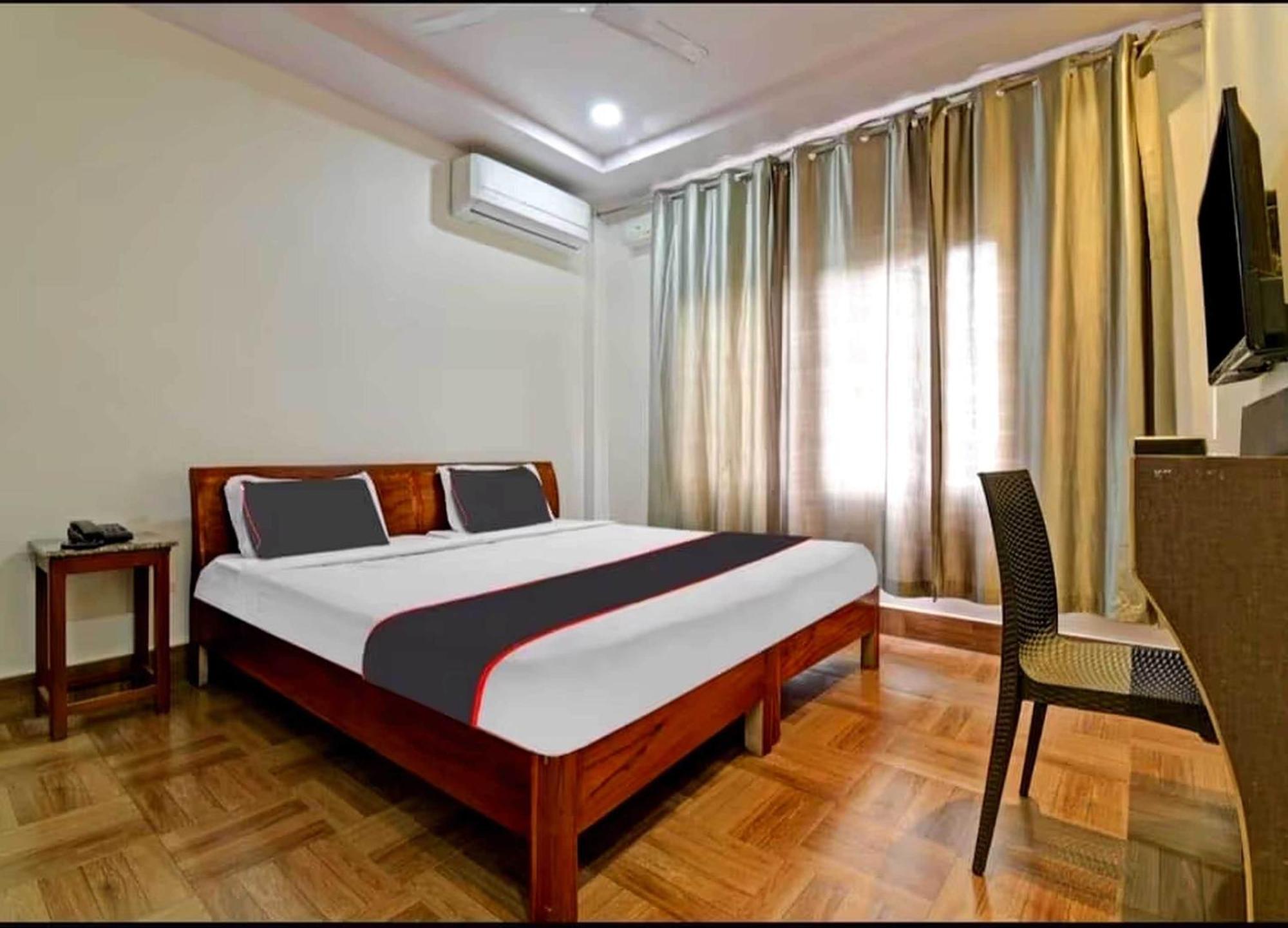 Collection O Megha Resort Jorhat Ngoại thất bức ảnh