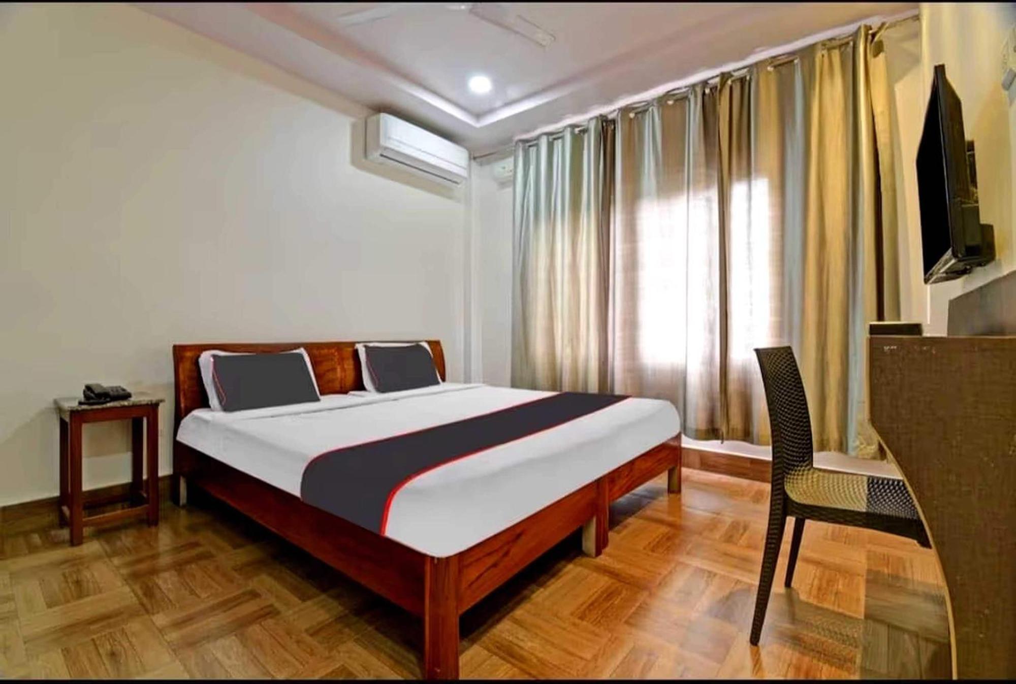 Collection O Megha Resort Jorhat Ngoại thất bức ảnh