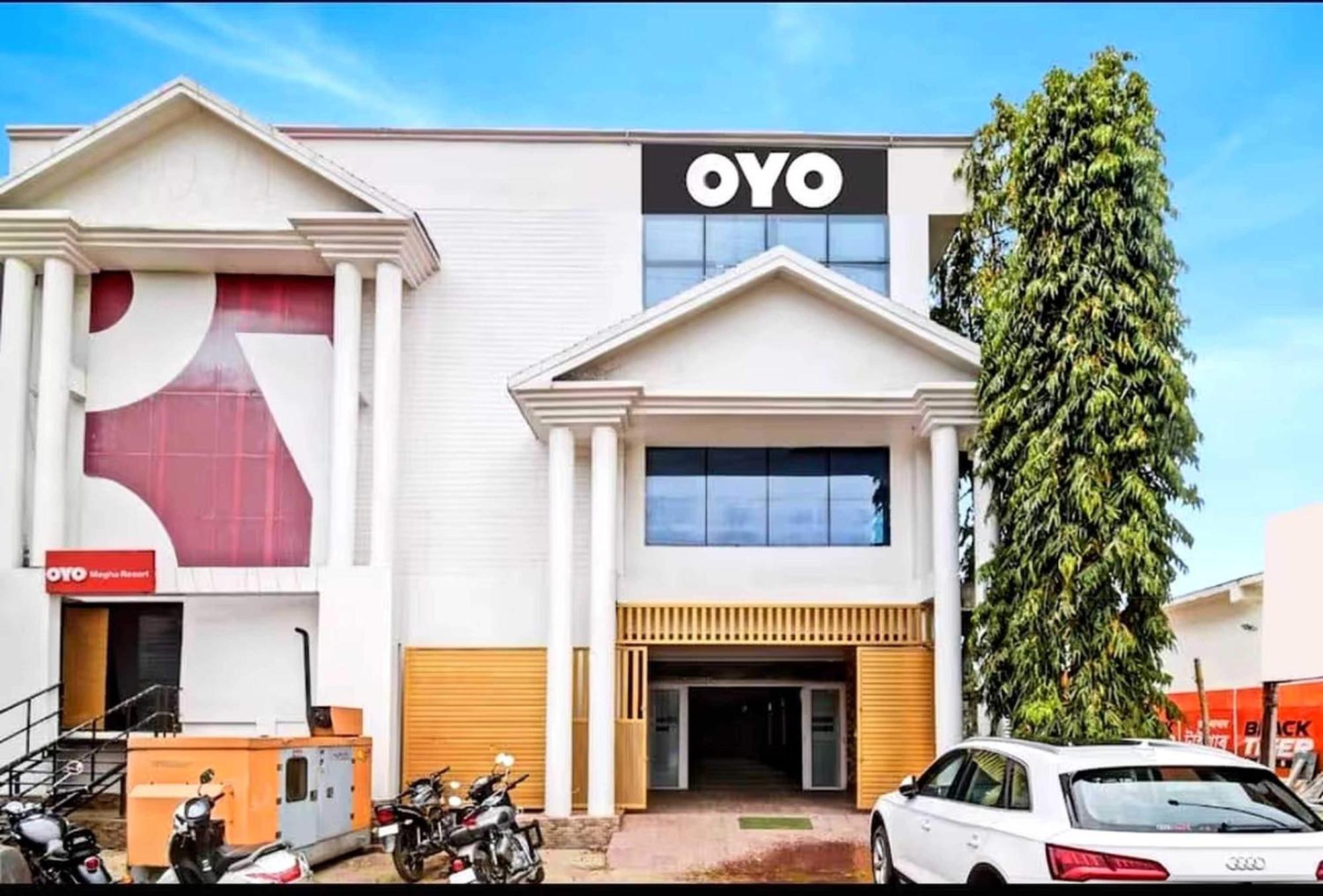 Collection O Megha Resort Jorhat Ngoại thất bức ảnh